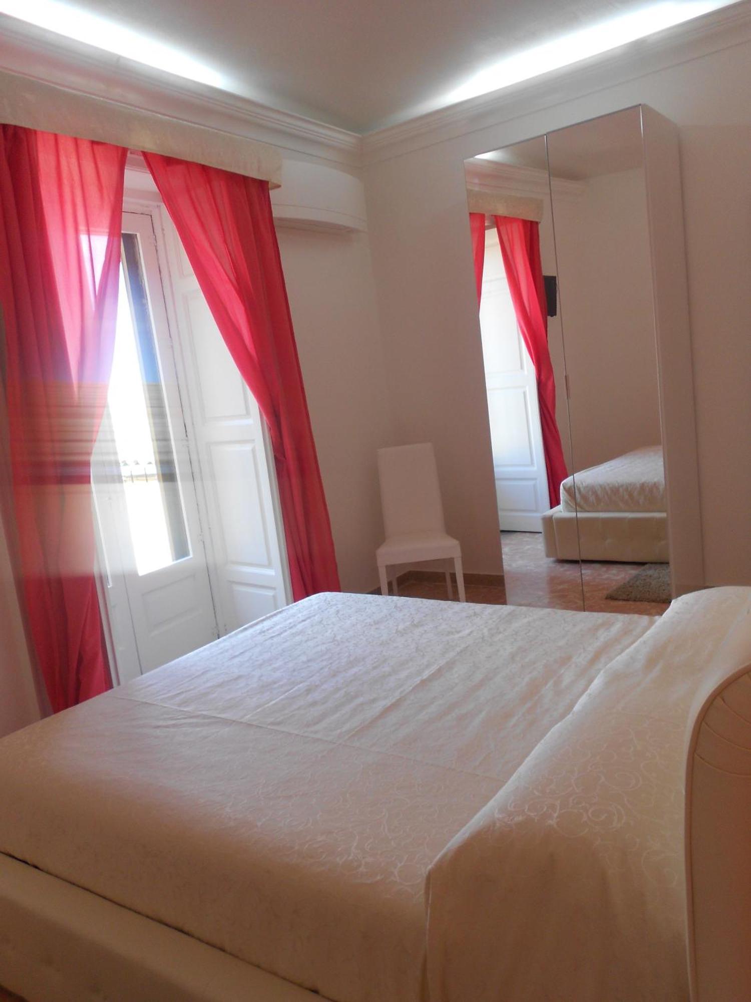 Gualtiero Camere & Suite Caltagirone Phòng bức ảnh