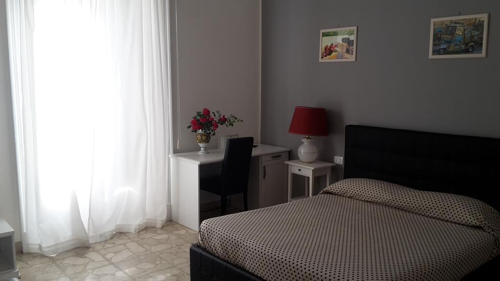 Gualtiero Camere & Suite Caltagirone Ngoại thất bức ảnh