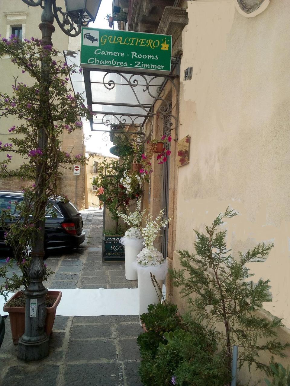 Gualtiero Camere & Suite Caltagirone Ngoại thất bức ảnh